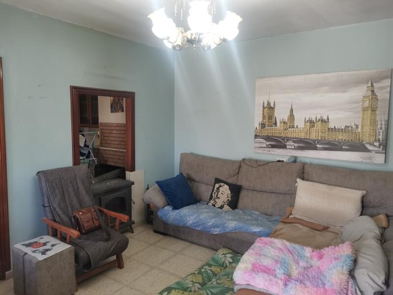 4 bedroom Country House for sale
