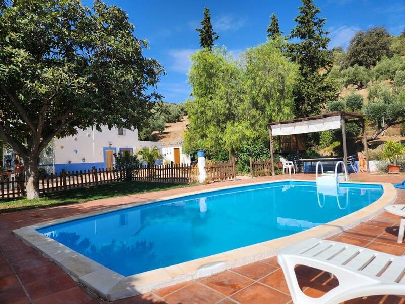 Landsted til salg i La Hoz (Iznajar), Córdoba