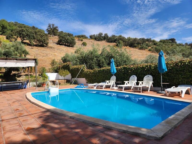 6 bedroom Country House for sale