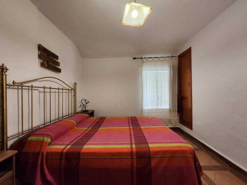 6 bedroom Country House for sale