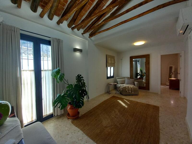 4 slaapkamer Landhuis Te koop