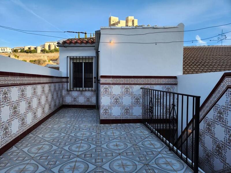 3 bedroom Townhouse for sale