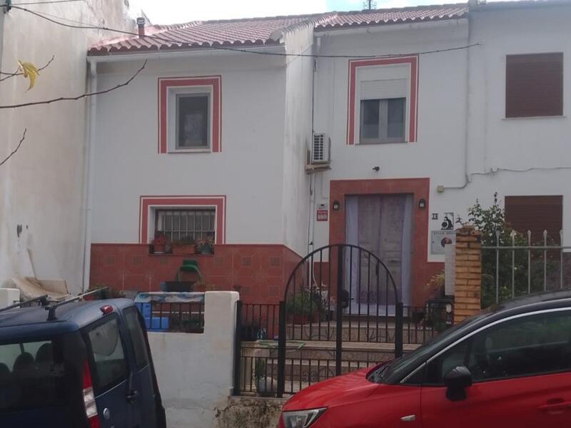 4 chambre Auberge à vendre