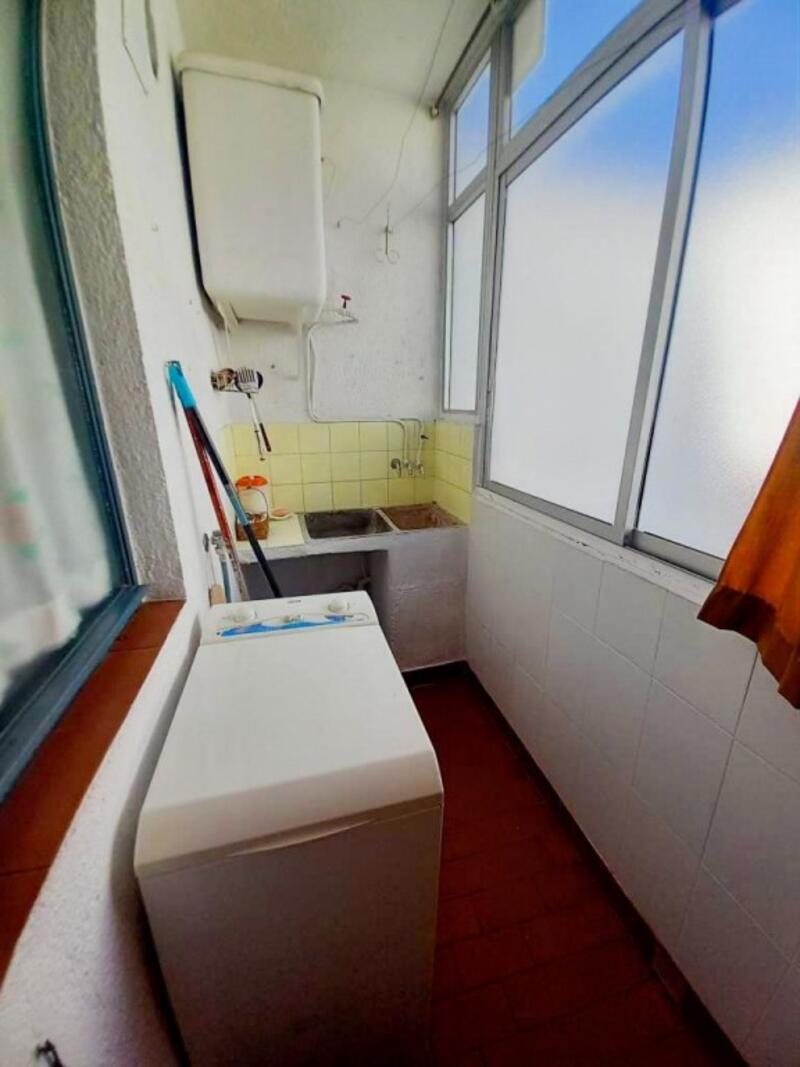 3 спальная комната квартира продается