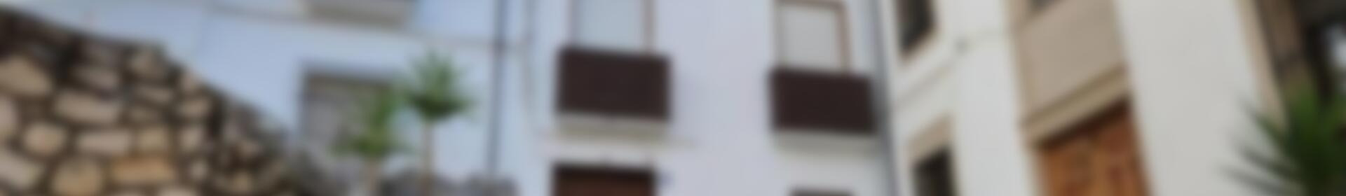 5 slaapkamer Gezinswoning Te koop