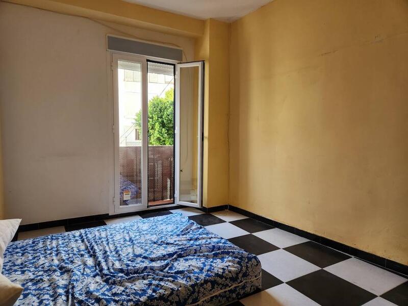 5 slaapkamer Gezinswoning Te koop 5 slaapkamer Gezinswoning Te koop