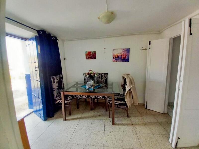 3 bedroom Townhouse for sale