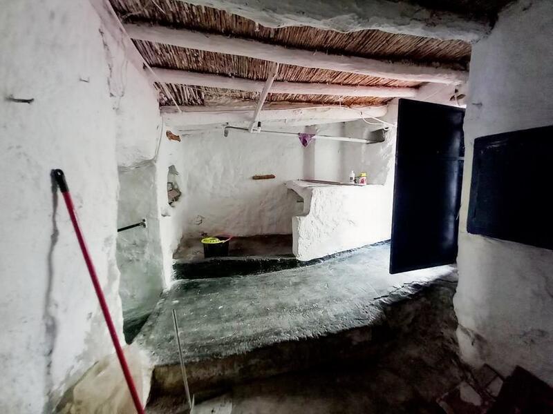 3 bedroom Townhouse for sale