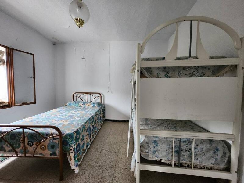 4 sovrum Radhus till salu