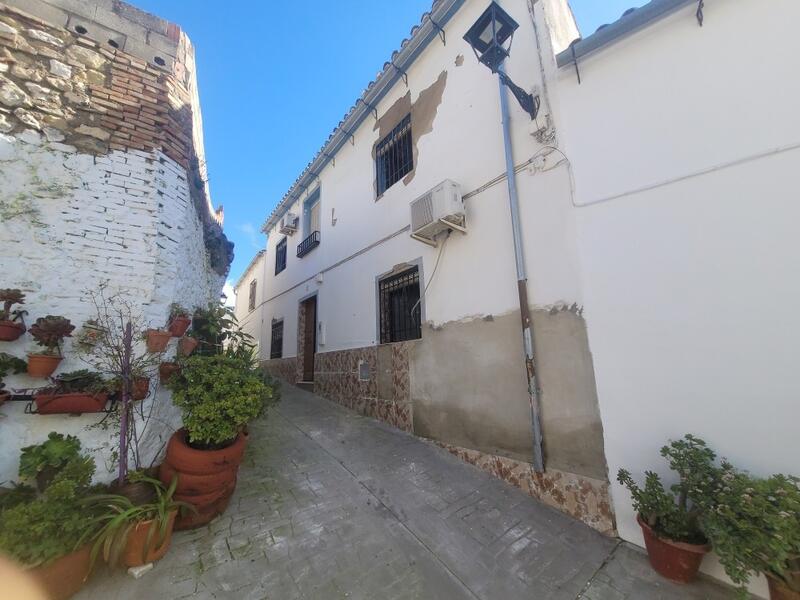 4 Schlafzimmer Stadthaus zu verkaufen