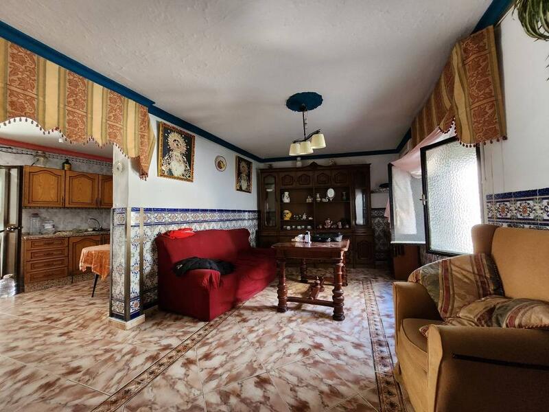 4 Schlafzimmer Stadthaus zu verkaufen