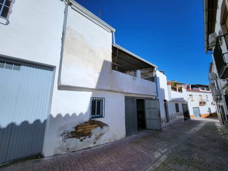 4 Schlafzimmer Stadthaus zu verkaufen