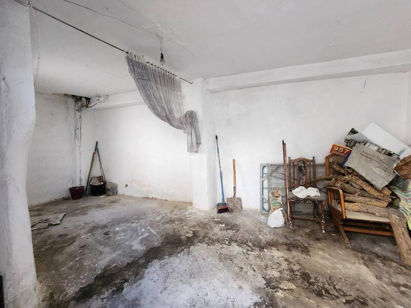 4 Schlafzimmer Stadthaus zu verkaufen