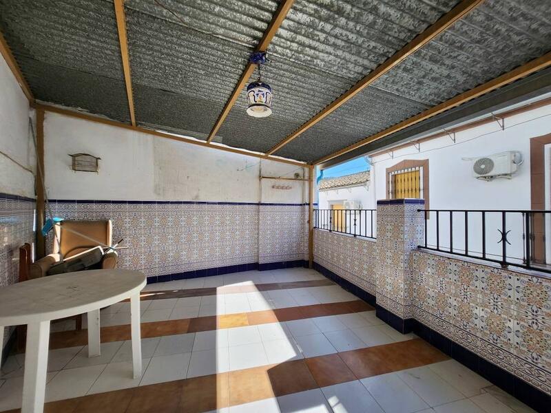 4 Schlafzimmer Stadthaus zu verkaufen