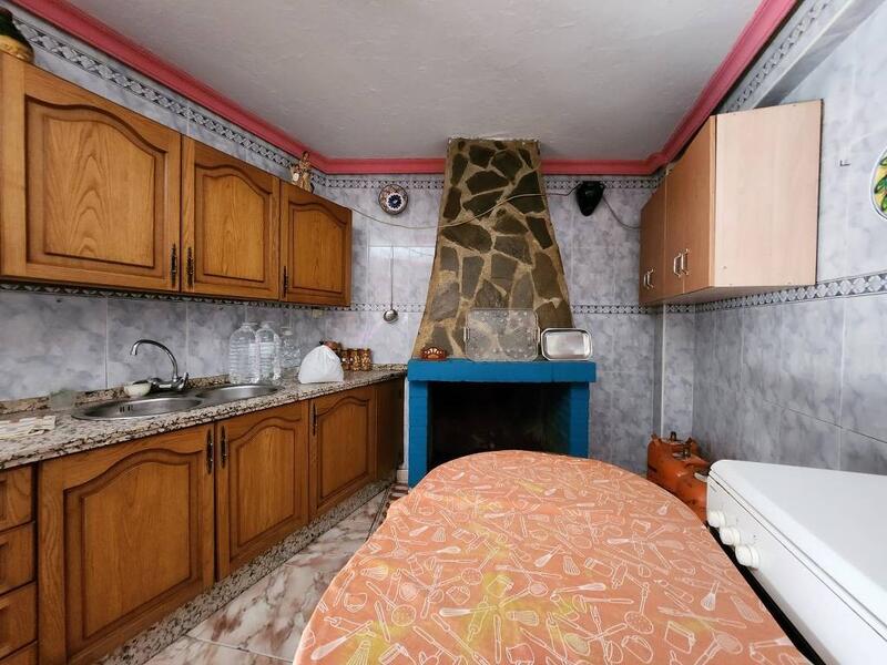 4 Schlafzimmer Stadthaus zu verkaufen