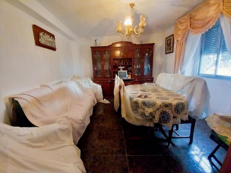 5 soveværelse Landsted til salg