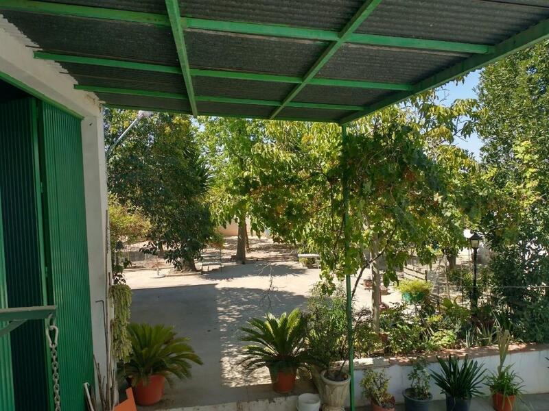 3 soveværelse Byhus til salg