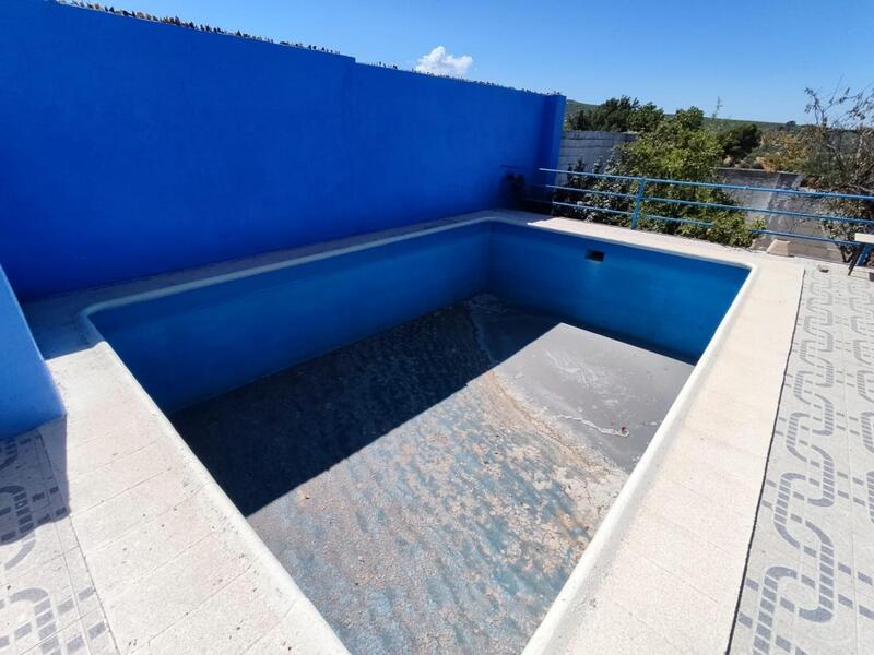 3 soveværelse Byhus til salg