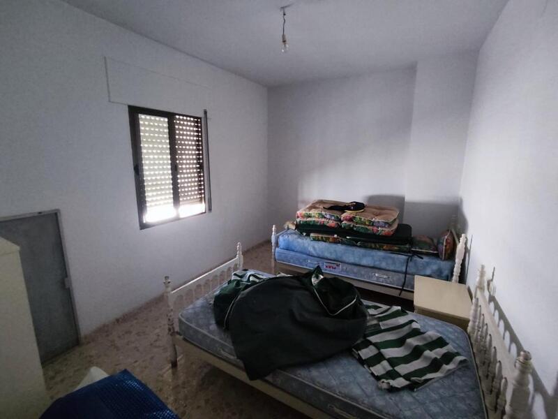 3 soveværelse Byhus til salg