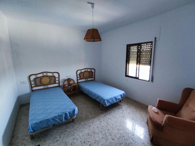 3 soveværelse Byhus til salg