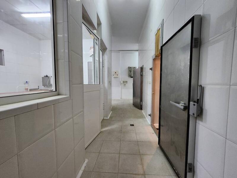 3 Cuarto Local Comercial en venta