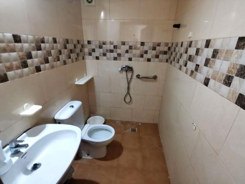 4 Schlafzimmer Stadthaus zu verkaufen