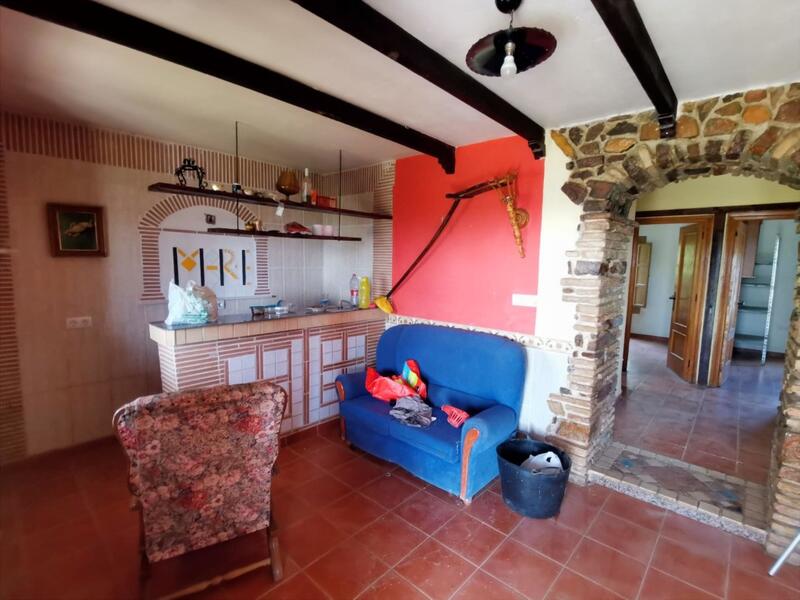 3 bedroom Country House for sale