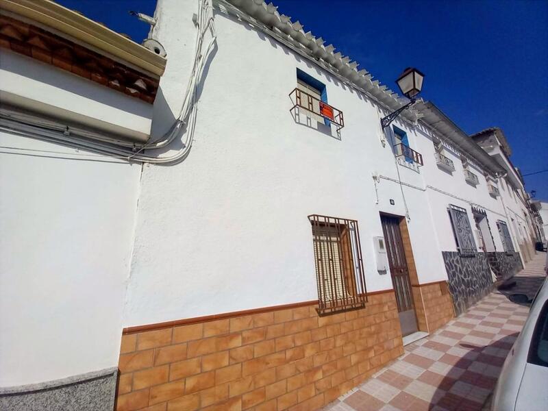 4 bedroom Townhouse for sale 4 bedroom Townhouse for sale