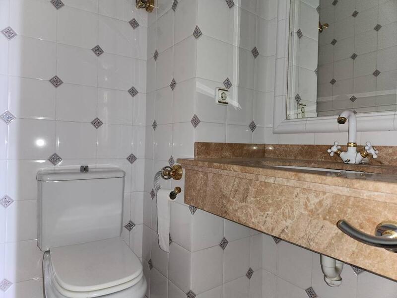 3 bedroom Townhouse for sale