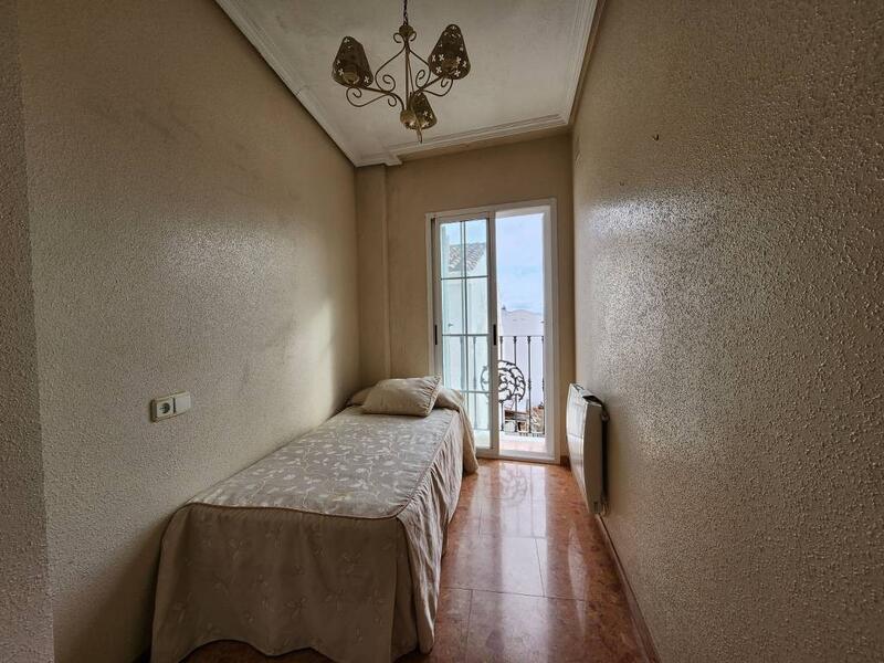 3 bedroom Townhouse for sale