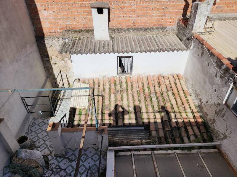 4 Schlafzimmer Stadthaus zu verkaufen