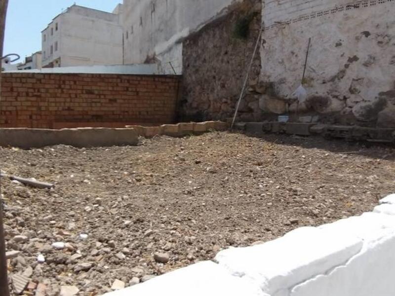 3 slaapkamer Gezinswoning Te koop