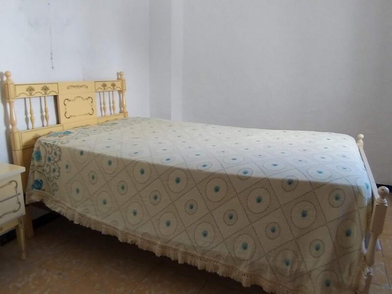 3 slaapkamer Gezinswoning Te koop