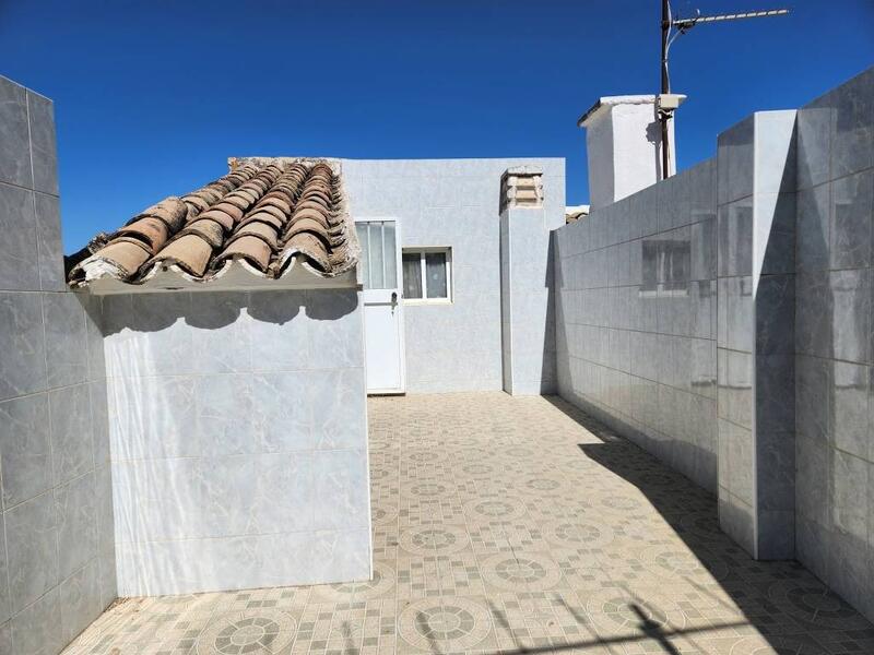 4 slaapkamer Gezinswoning Te koop