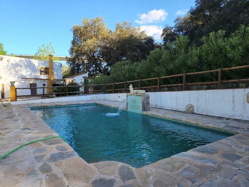 5 Cuarto Casa de Campo en venta
