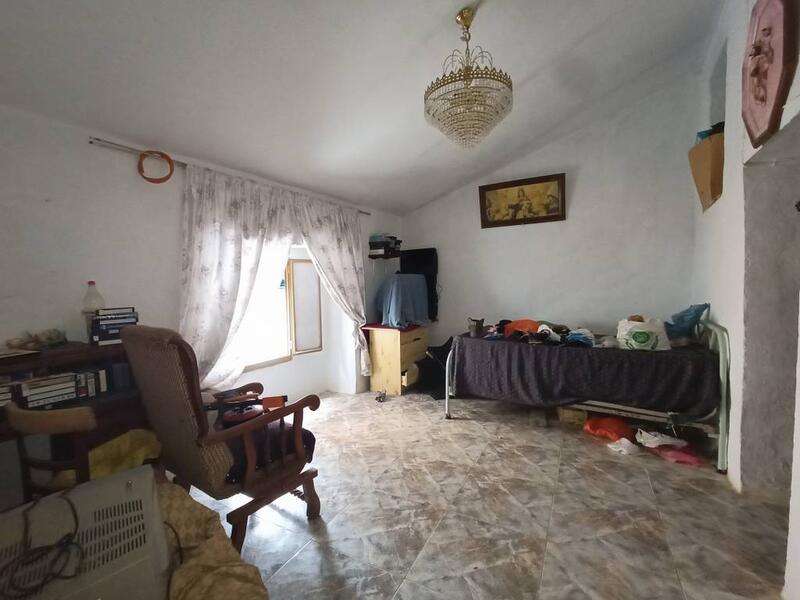 3 bedroom Townhouse for sale