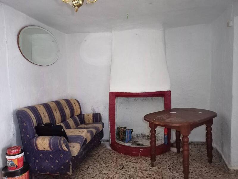 3 bedroom Townhouse for sale