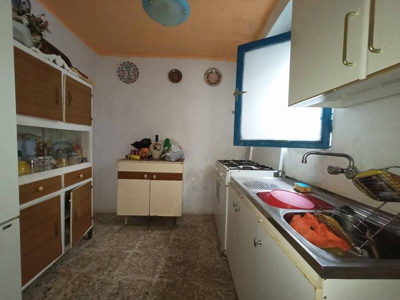 3 bedroom Townhouse for sale