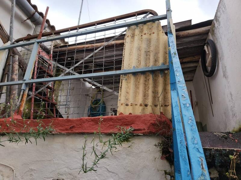 3 bedroom Townhouse for sale