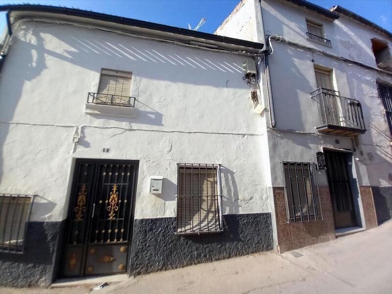 Adosado en venta en Martos, Jaén