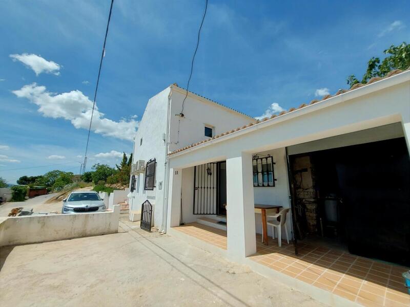 Деревенский Дом продается в La Rabita, Jaén Деревенский Дом продается в La Rabita, Jaén