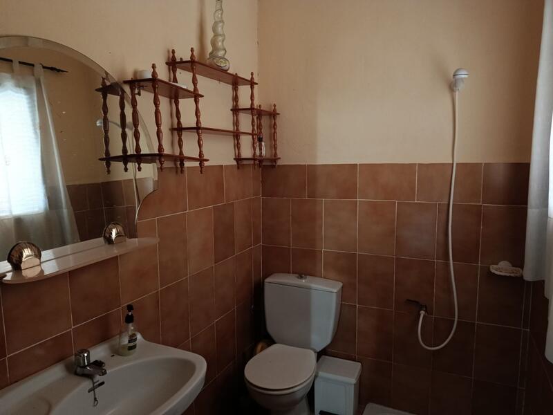 2 bedroom Country House for sale 2 bedroom Country House for sale