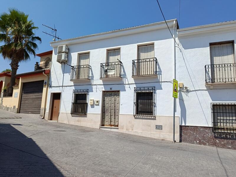 Gezinswoning Te koop in Fuente Tojar, Córdoba
