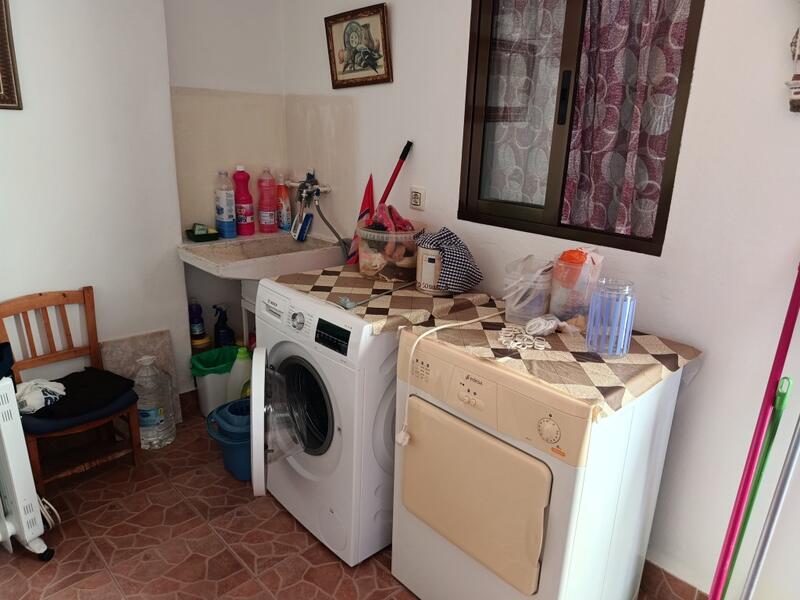 3 bedroom Apartment for sale 3 bedroom Apartment for sale