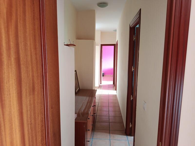 4 slaapkamer Landhuis Te koop 4 slaapkamer Landhuis Te koop