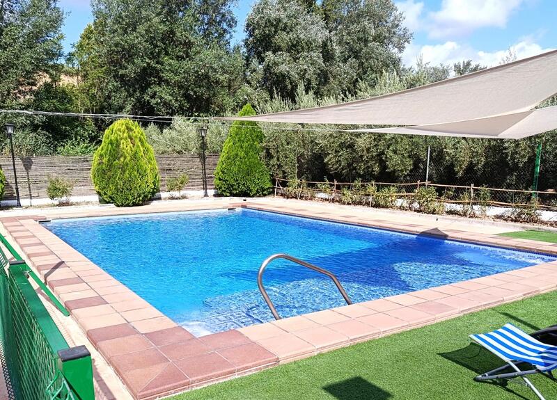 3 bedroom Country House for sale 3 bedroom Country House for sale
