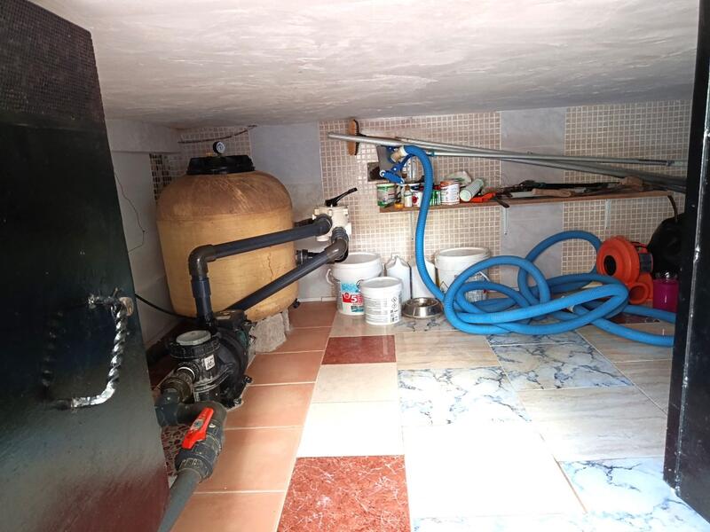 3 bedroom Country House for sale 3 bedroom Country House for sale