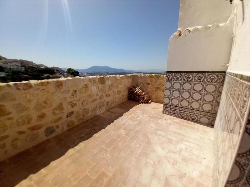 2 bedroom Townhouse for sale 2 bedroom Townhouse for sale
