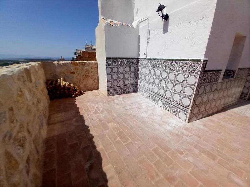 2 bedroom Townhouse for sale 2 bedroom Townhouse for sale