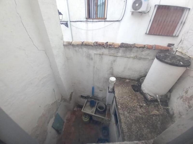 3 bedroom Townhouse for sale